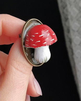 Broșă mushroom