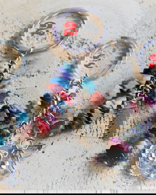 Breloc handmade  sau accesoriu pentru genti din mix de pietre semipretioase