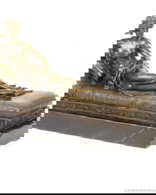 Pauline Bonaparte- statueta din bronz pe un soclu din marmura