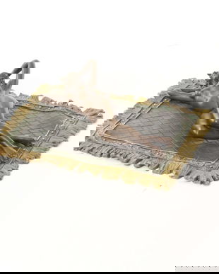 Nud pe o carpeta- statueta din bronz masiv