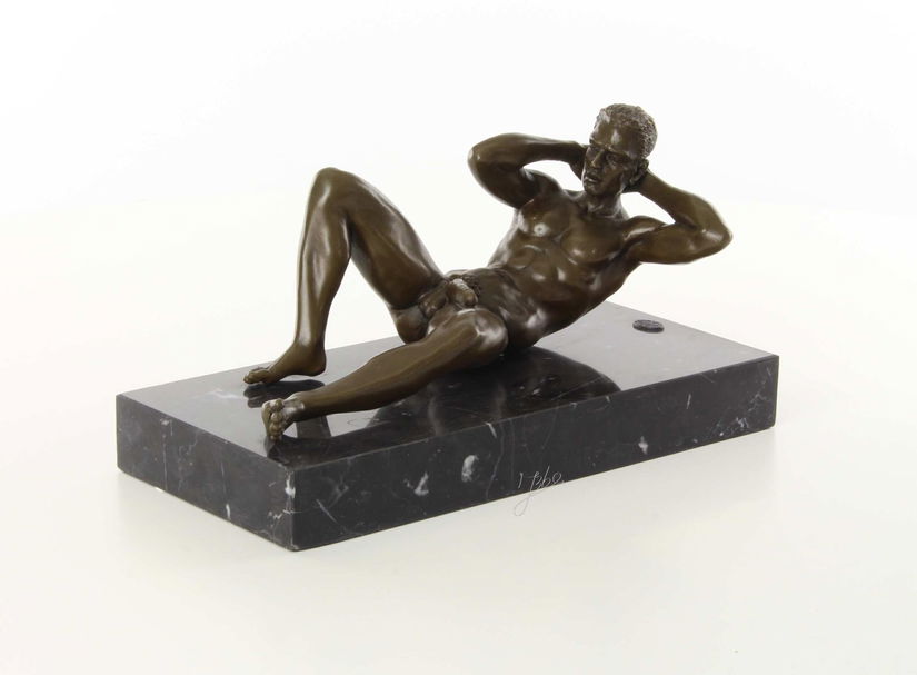 Nud - statueta erotica din bronz pe soclu din marmura