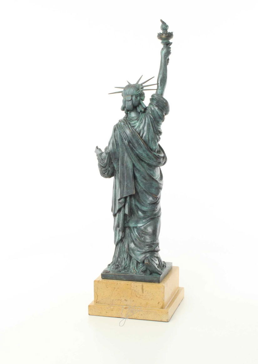 Statuia Libertatii - statueta din bronz