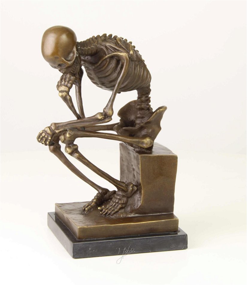 Schelet ganditor- statueta din bronz pe un soclu din marmura