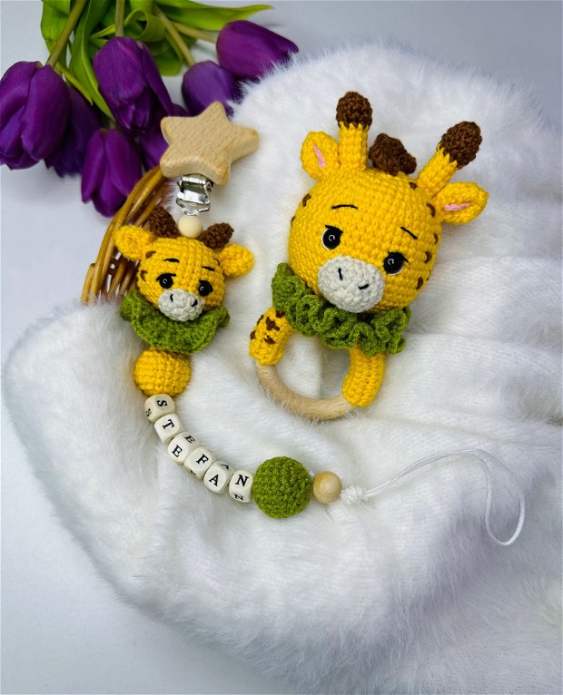 Set cadou nou-nascut cu girafa - cadou bebelus - lantisor suzeta personalizabil cu nume - jucarie dentitie