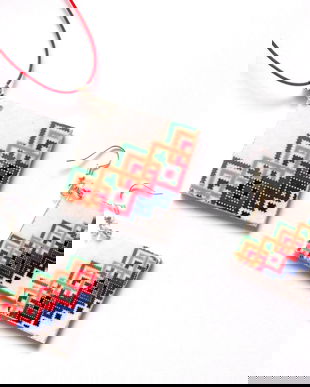 set bijuterii lemn cu motiv traditional 42683