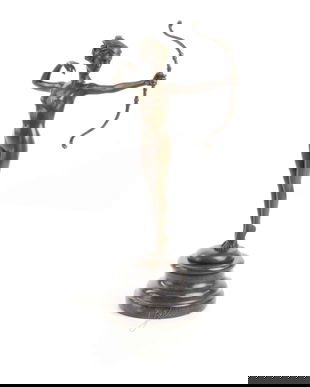 Zeita Diana - statueta din bronz pe soclu din marmura