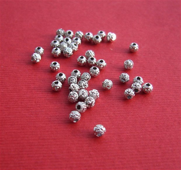 Margica stardust gravata de aprox 3 mm din argint .925 rodiat