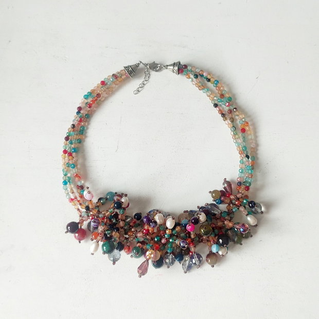 Colier multicolor cu agate, cristale si perlute naturale (3395)