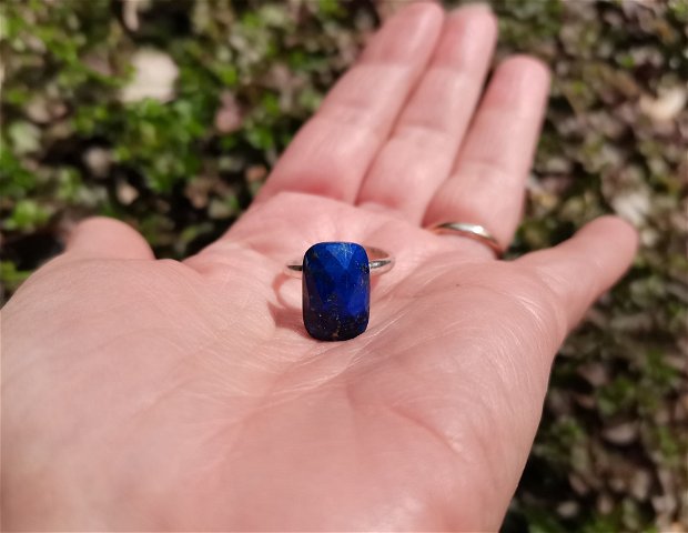 Inel Lapis lazuli microfatetat, Pirita si Argint 925 - IN1151 - Inel albastru delicat, inel pietre semipretioase, cadou romantic, inel cadou, cadou sotie, bijuterii cadou, cadou iubita, cristale vindecatoare, cristale de colectie