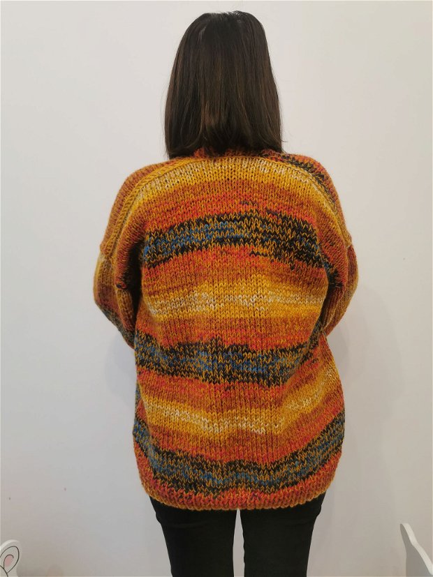 Pulover tricotat- culori amestecate