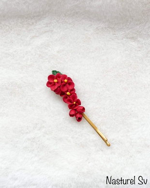 Agrafă: Flori