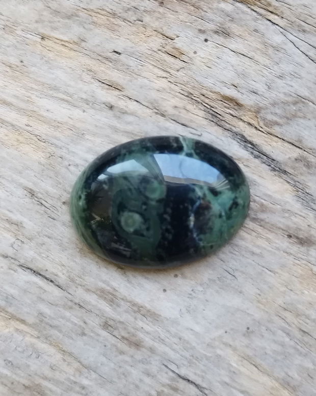 Cabochon kambaba jasper 30x22 mm