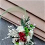Brățări domnișoare onoare/ Corsaje nuntă-flori naturale uscate și criogenate,  Grena Alb Verde