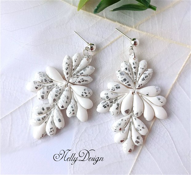 Cercei alb-argintiu // Handmade Polymer Clay Earrings