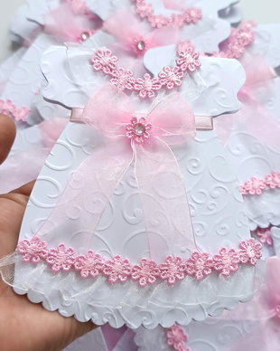Invitații botez rochițe fetițe