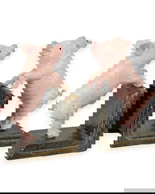 Set doua opritoare de carti maro cu purcelusi roz