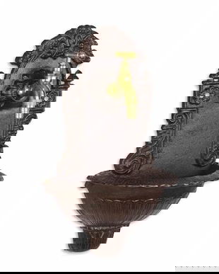 Cismea mica maro de perete din fonta masiva