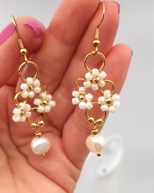 Cercei - Ivory Pearl Flowers