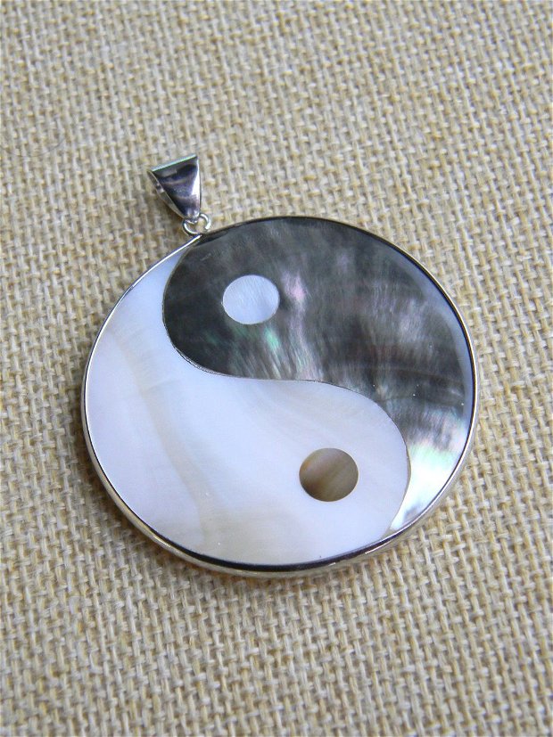 Pandantiv sidef "yin yang" (MN20)