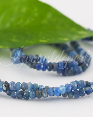 Kyanite fatetat 4-4.5x2.5-3mm, cod P01 (0.5sir)