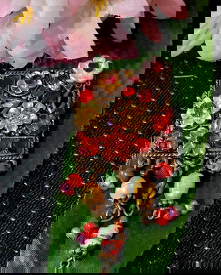 Diverse modele broșe cod 16 reducere