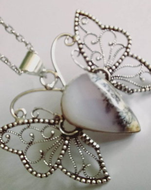 Merlinit - Opal Dendritic - Fluture