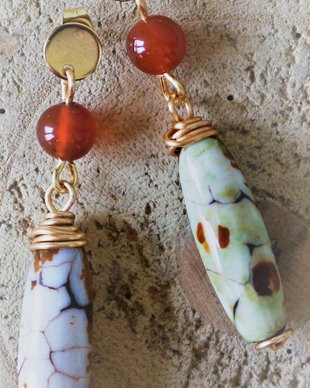 Cercei handmade din sarma si agate