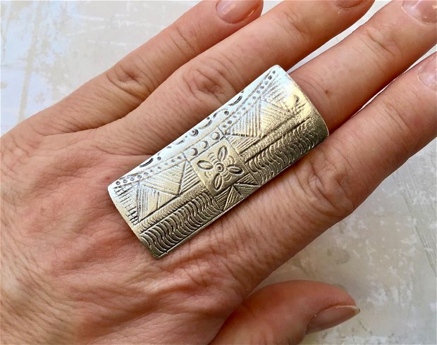 Inel medieval zamac argintat