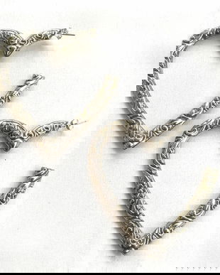 cercei inimi mari gravate