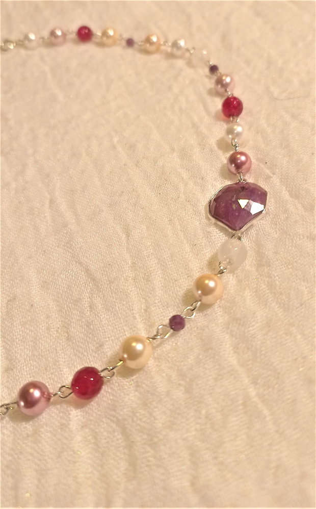 Colier choker asimetric radacina de rubin, perle din sidef/mother of pearl, agate