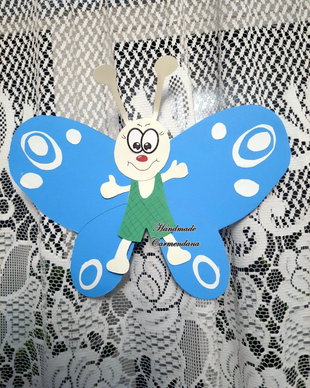 Decoratiune fluturas