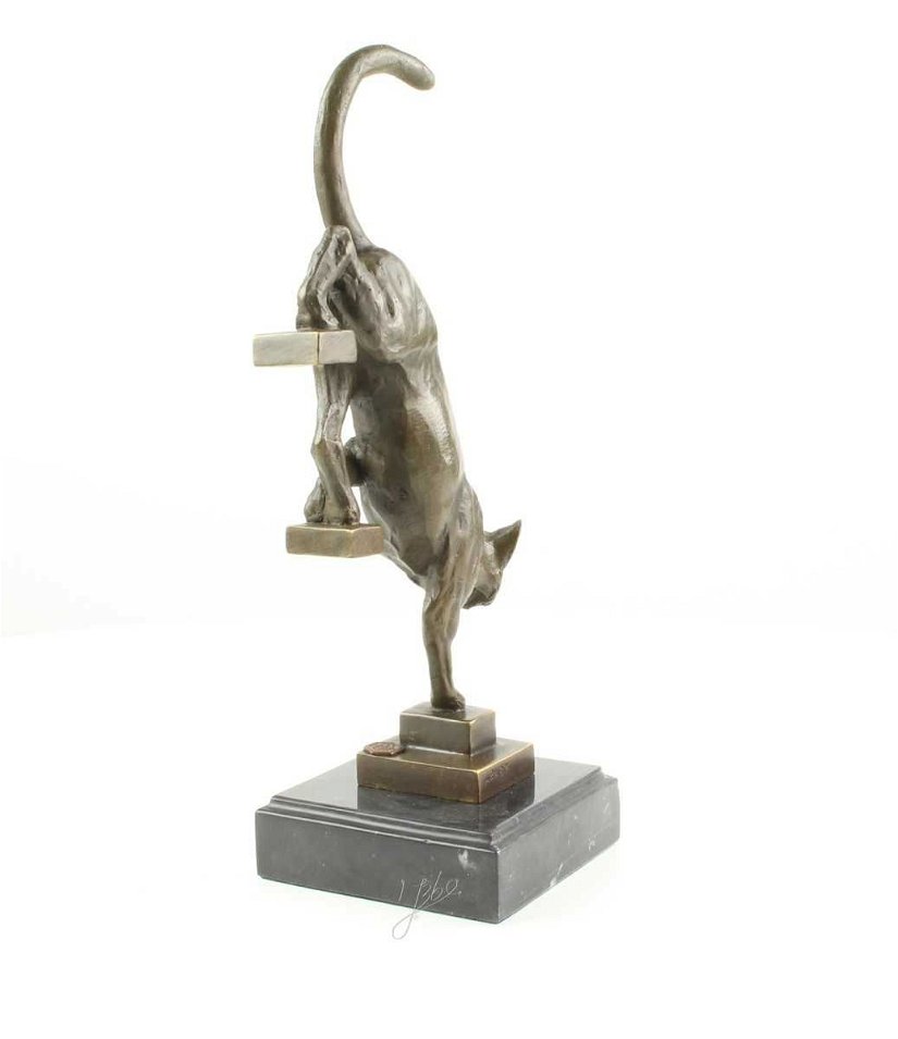 Pisica - statueta din bronz pe soclu din marmura
