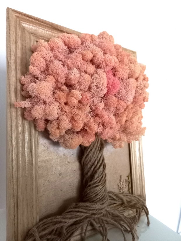 Arbore din funie natur și licheni roz-peach