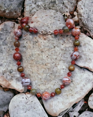 Colier din agate