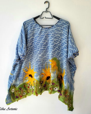 Bluza cu flori de Floarea Soarelui impaslite, oversize