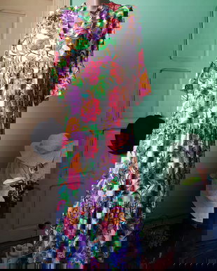 Rochie lejera de vara, flori viu colorate