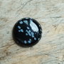 Cabochon obsidian "fulg de nea", 25 mm