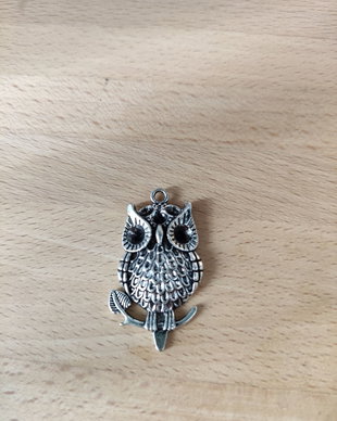 Pandantiv bufnita - 39x22mm
