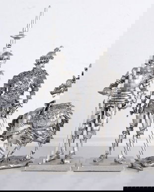 Set patru calareti din polystein cu tabla argintie