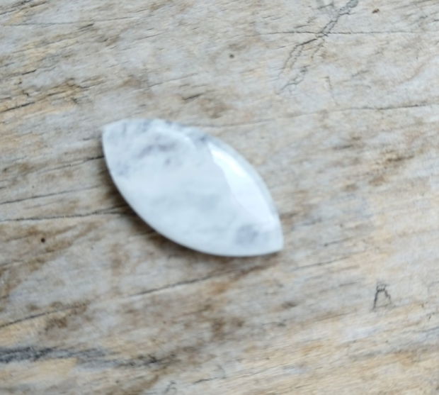 Cabochon piatra lunii (moonstone), 28x14x5 mm