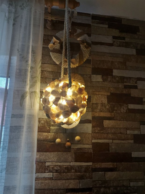 Glob luminos decorativ din scoici-Decoratiune interioara