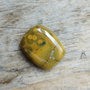 Cabochon jasp mookaite, 19x14x5 mm