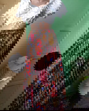 Fusta din jerse floral