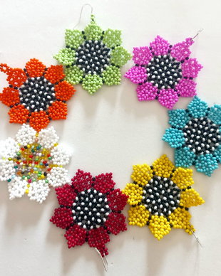 cercei floare huichol