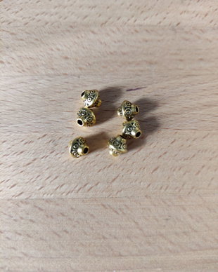 Distanțier auriu - 7x6mm