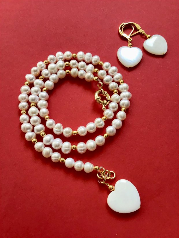 Set perle de cultura albe & inimi sidef alb
