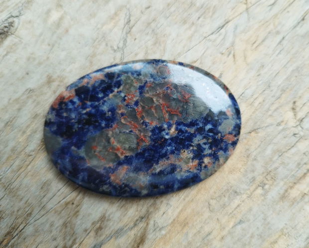 Cabochon masiv sodalit, 57x41 mm