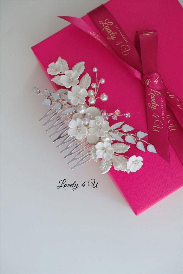 Zaria *Pieptan floral cu perle și cristale Swarovski- Colecția de lux