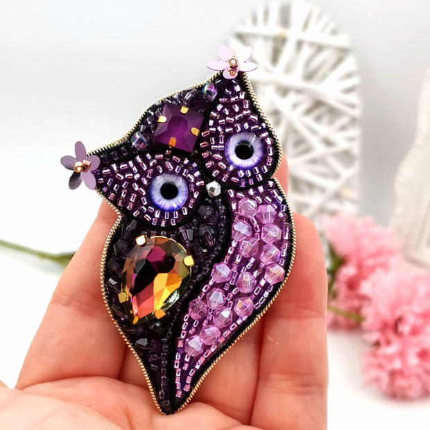 Rezervat Broșă bufnita - Purple Owl