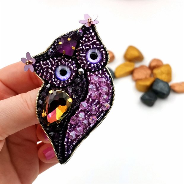 Rezervat Broșă bufnita - Purple Owl